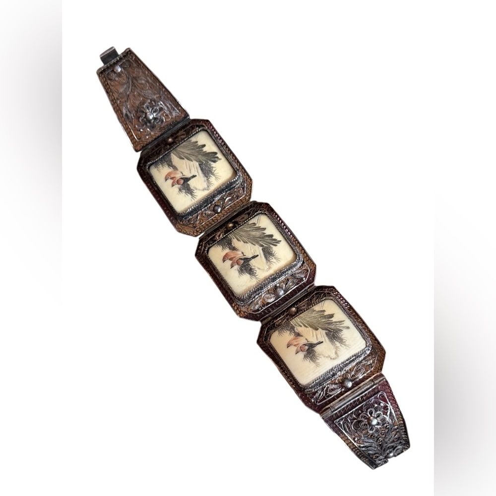 ANTIQUE CHINESE EXPORT OX BONE RED BIRD 800 SILVER FILIGREE SCRIMSHAW BRACELET
